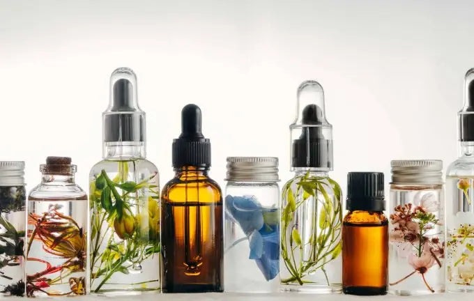 The-Truth-About-All-Natural-Scents-Essential-Oils-vs.-Clean-Fragrances LATHR Made In Canada